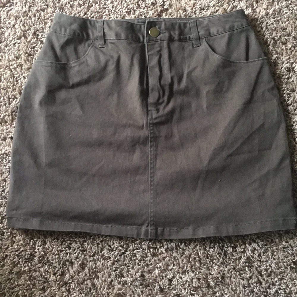 Army green forever 21 skirt